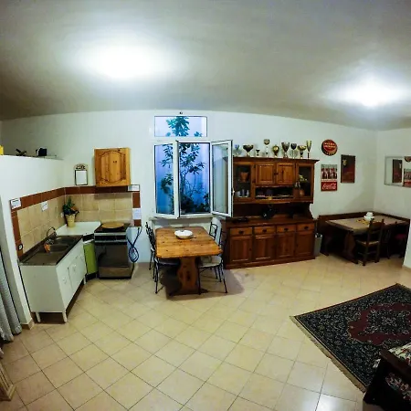 Alloggio per agriturismo Le Cascatelle Cerveteri
